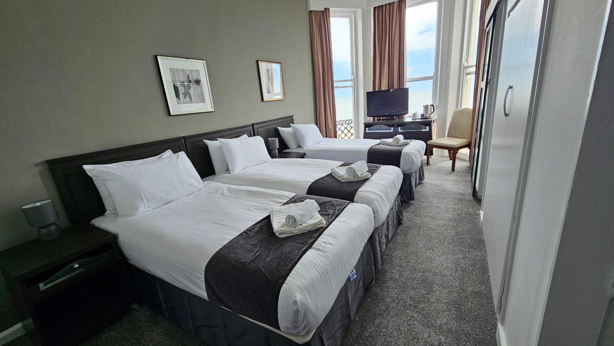 The Strand Hotel Eastbourne Exterior photo
