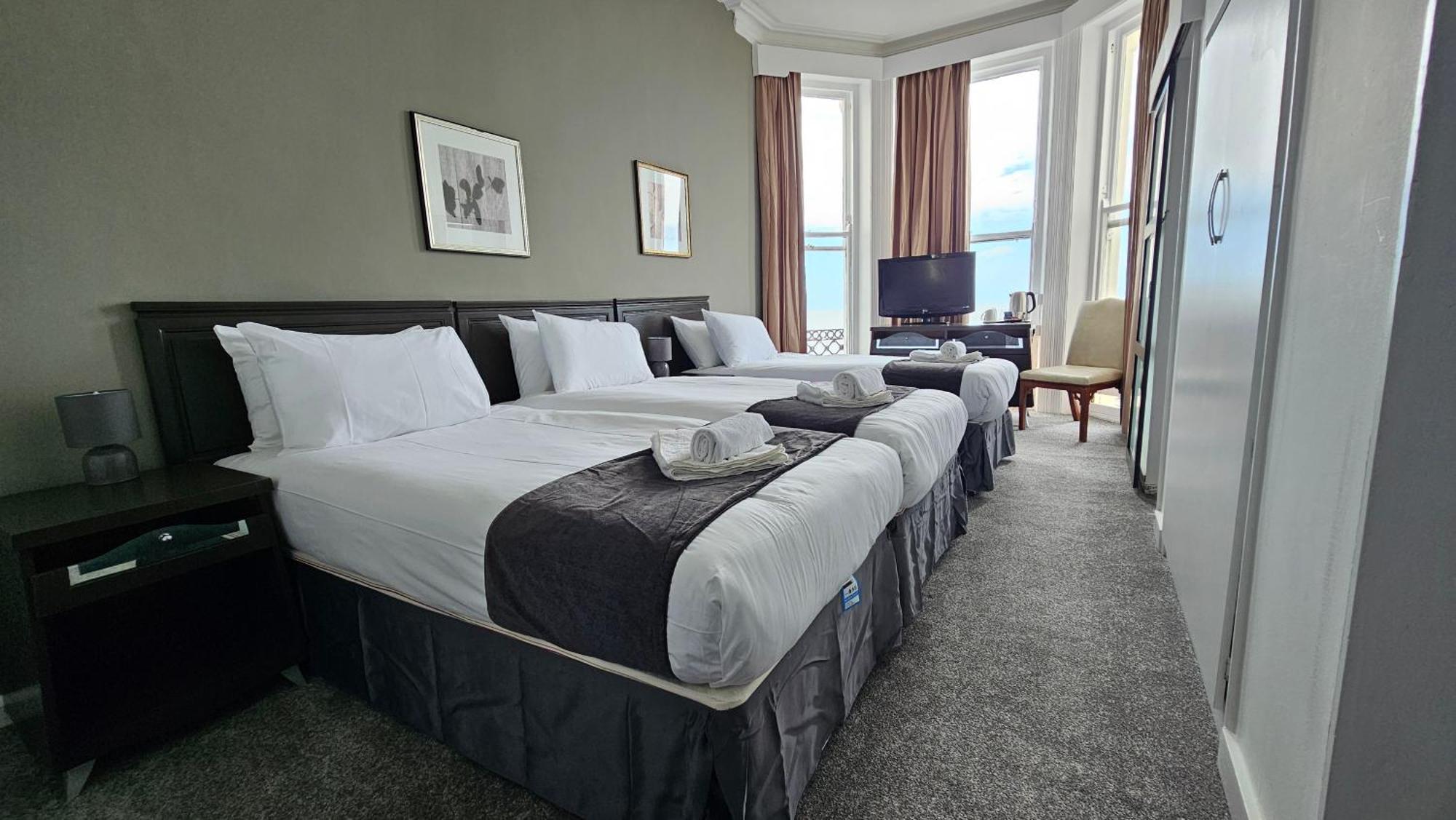 The Strand Hotel Eastbourne Exterior photo